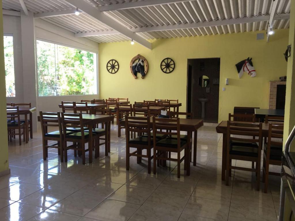 Pousada Haras Que Vida Boa Peruíbe Extérieur photo